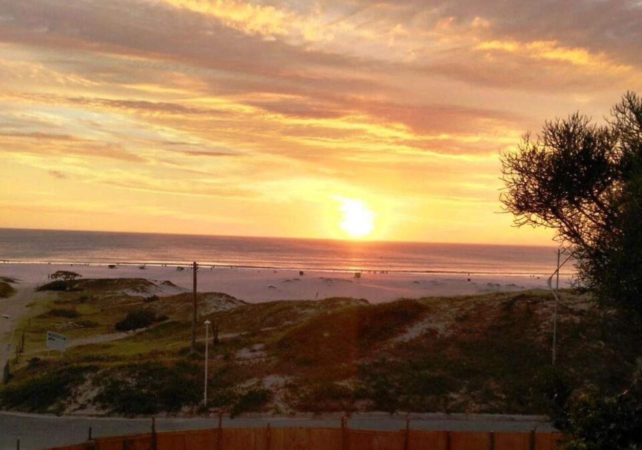 O Mais Lindo Por Do Sol Villa Arraial do Cabo Bagian luar foto